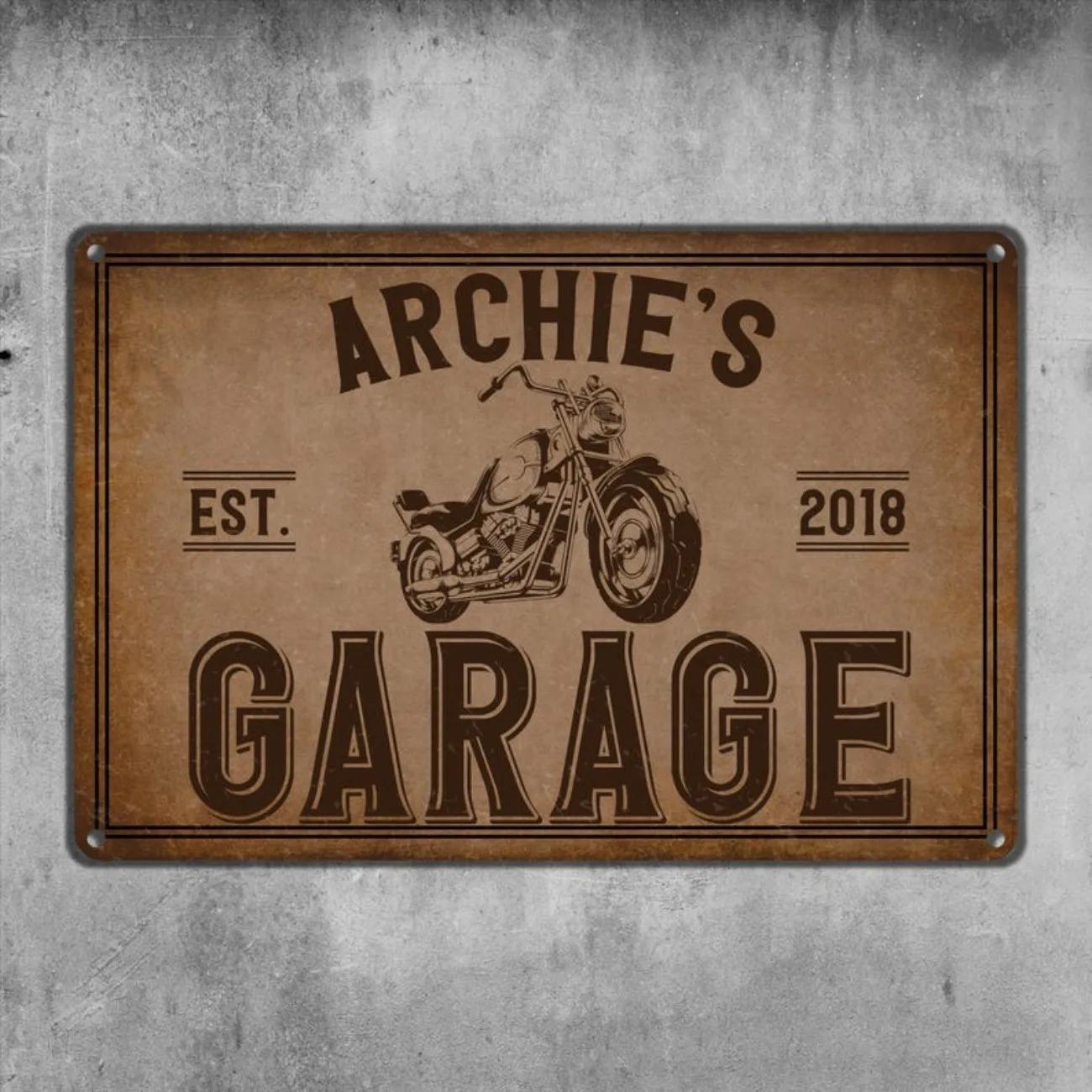 

Custom Metal Garage Sign Personalized Retro Wall Plaque Motorcycle Decor білий