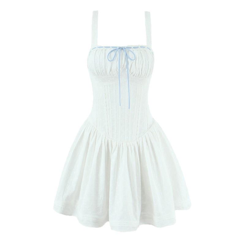 French Retro Sweet Lace Embroidery Slimming Dress 2025