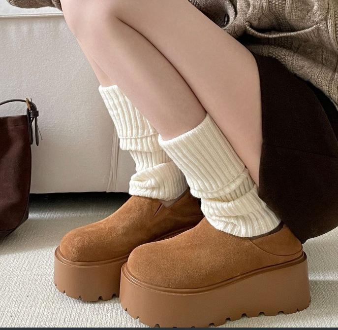 

In the autumn and winter of 2025, the new fashionable and versatile retro platform shoes with one pedal will increase the height of the small woman an 39 коричневый