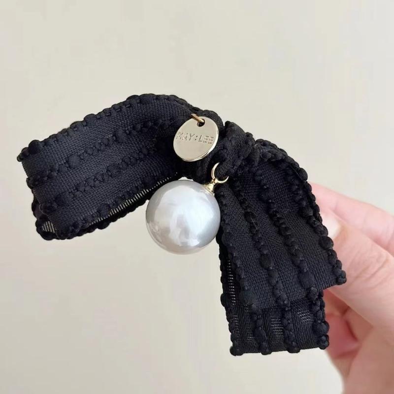 Pearl Bow Hair Clip Set French Style Twist Headband with Teeth Non Slip Hair Band for Women Daily Wear