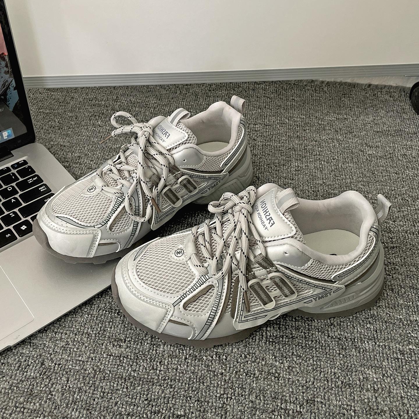 

Queen Fan retro platform dad shoes women s 2025 new autumn heightening soft sole lightweight casual sports shoes 39 сірий колір