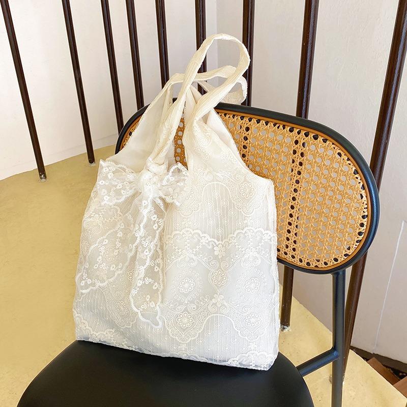 Small fresh lace cloth bag women's large capacity lazy wind shoulder tote bag commuter armpit bag