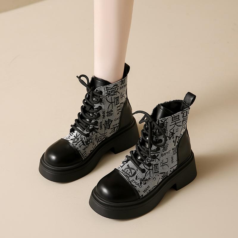 Herbst- und Winterstiefel im europäischen und amerikanischen Stil mit Schnürung, bequemer dicker Sohle, bedruckt, modisch, kurz