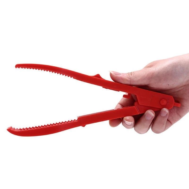 Multifunctional Fishing Trips Fish Clip Hand Controller Tackle Tool Fishing Trips Body Grip Clamp Gripper Grabber with Lock Swi Practical Use