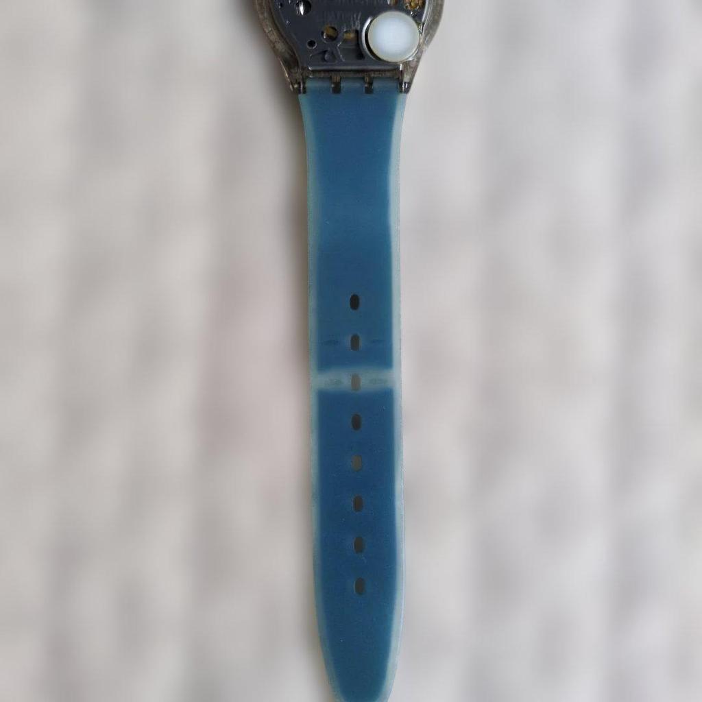 Used Swatch Quartz Watch Blue Battery Replaced (R8 July)