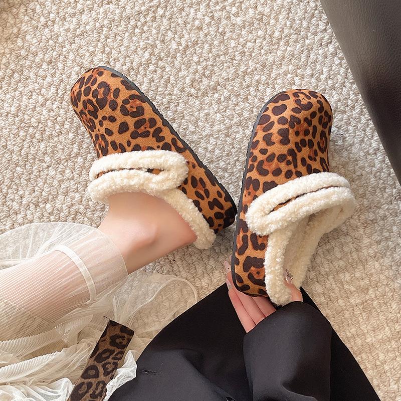 Leopard Print Bag Head Half Slippers Women's 2025 Autumn and Winter College Style Retro Style Mori Fashion Versatile Casual Mao Mao Shoes