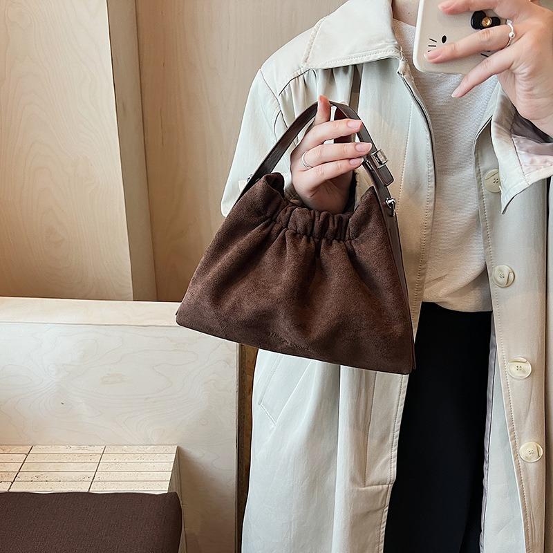 New fashion cloud bag trendy shoulder messenger bag niche design pleated handbag