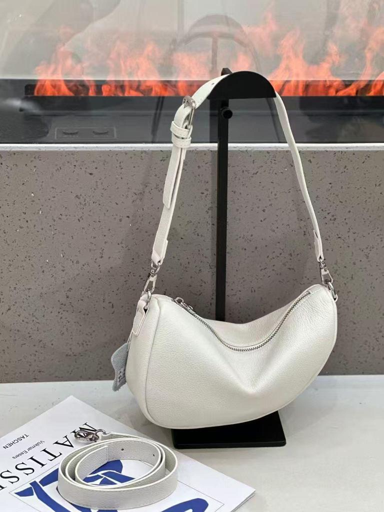Korean Style Crescent Women's Handbag - Genuine Leather, Large Capacity, Versatile Shoulder Bag