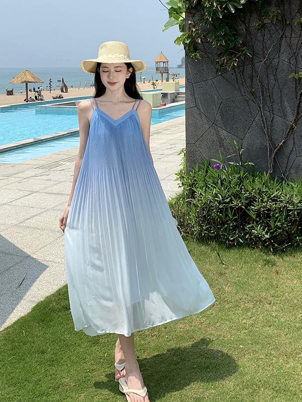 Women's French Seaside Gradient Spaghetti Strap Long Dress - Summer Sleeveless Sea Wave Style