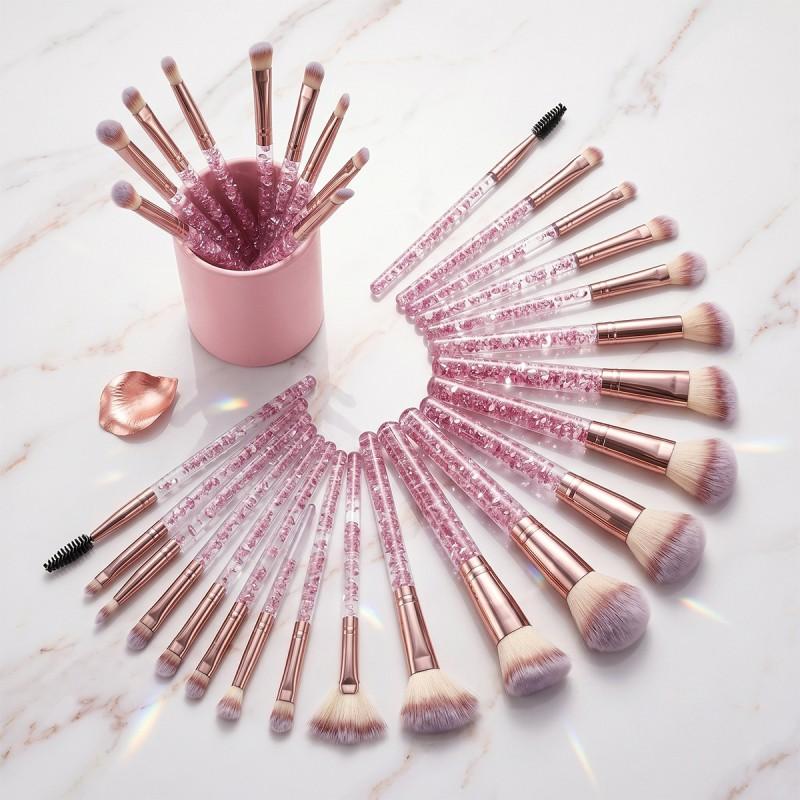 18-teiliges Glitzer-Kristallgriff-Make-up-Pinselset mit weichen Borsten, Foundation-Pinsel, mit Kosmetiktasche