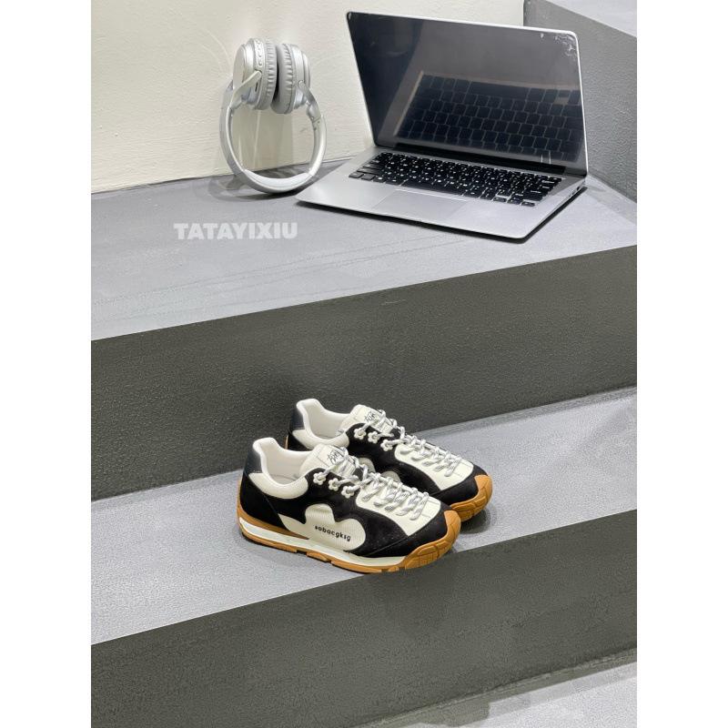 

Retro thick-soled Forrest Gump training shoes women s 2025 new breathable leisure sports small flower stray shoes soft-soled running shoes 35