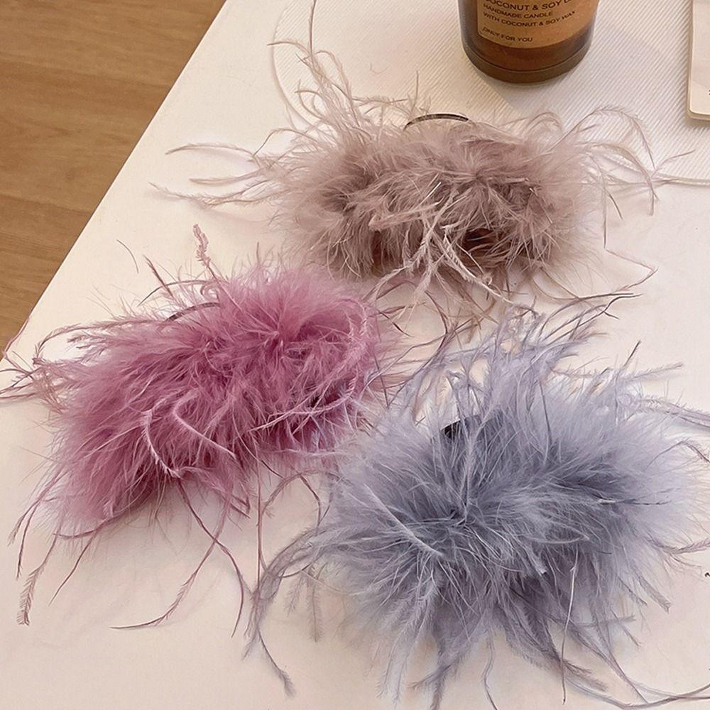 For Girls Fluffy Plush Women Hair Clips Korean Hair Accessories Feather Hair Claw Feather Hairpins