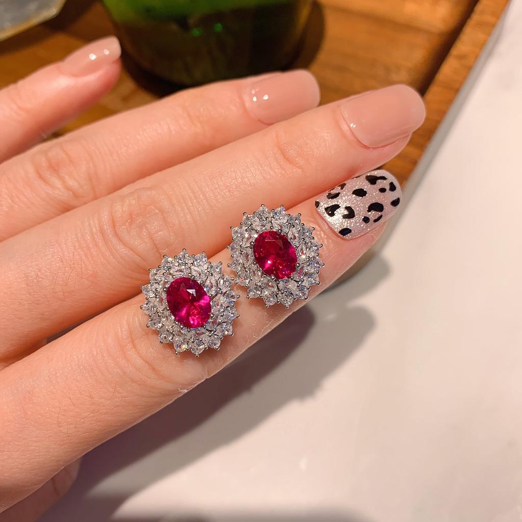Jewelry Set Simulation Red Glass Pendant Ring 10 * 14 Stud Earrings 6 * 8 Three-Piece Set