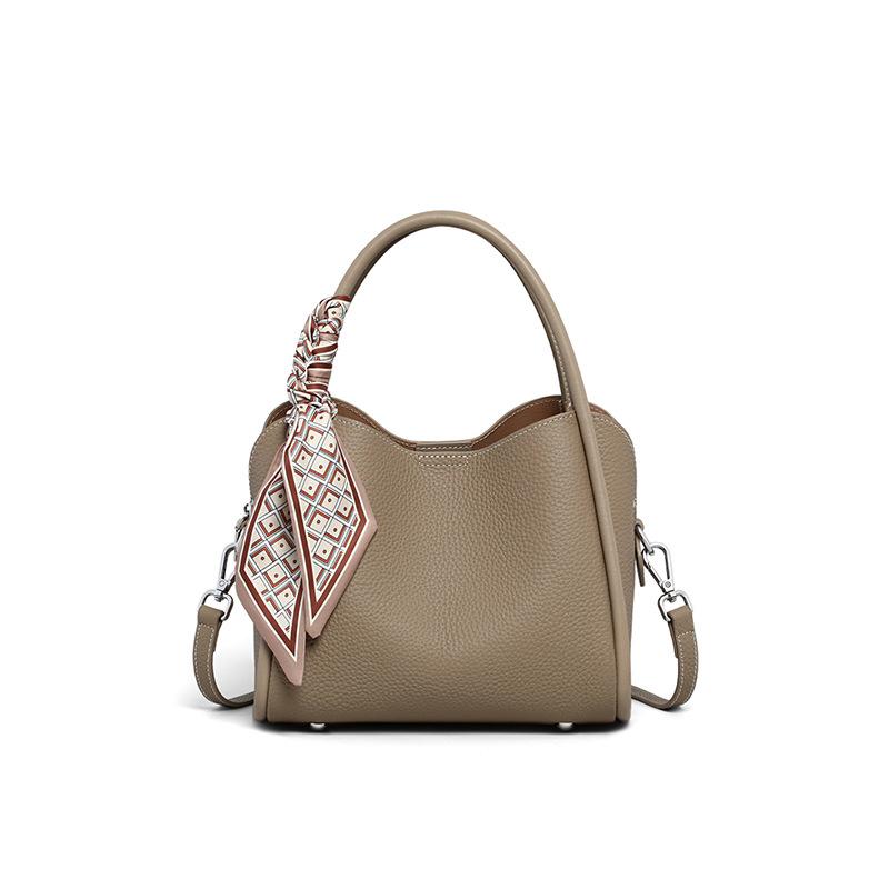 Bucket Bag for Women's New Autumn and Winter Genuine Leather Women's Bag Large Capacity Hand-held Crossbody Bag Vegetable Basket Bag