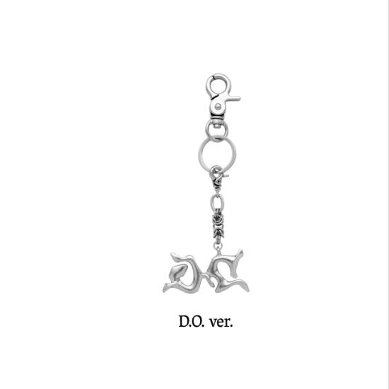 EXO 2026 POP-UP [REVERXE THE WORLD] MD (Metal Charm Keyring)