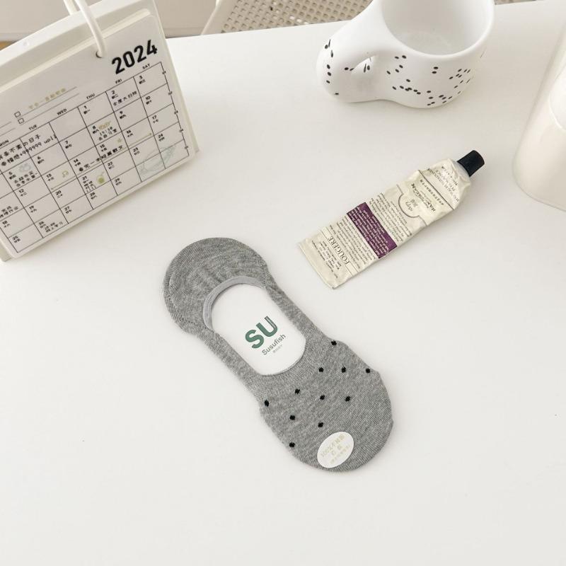 Invisible Socks for Women In Summer, Thin, Odorless and Non-fading, and Solid Color, Versatile, Mesh and Breathable Boat Socks for Women