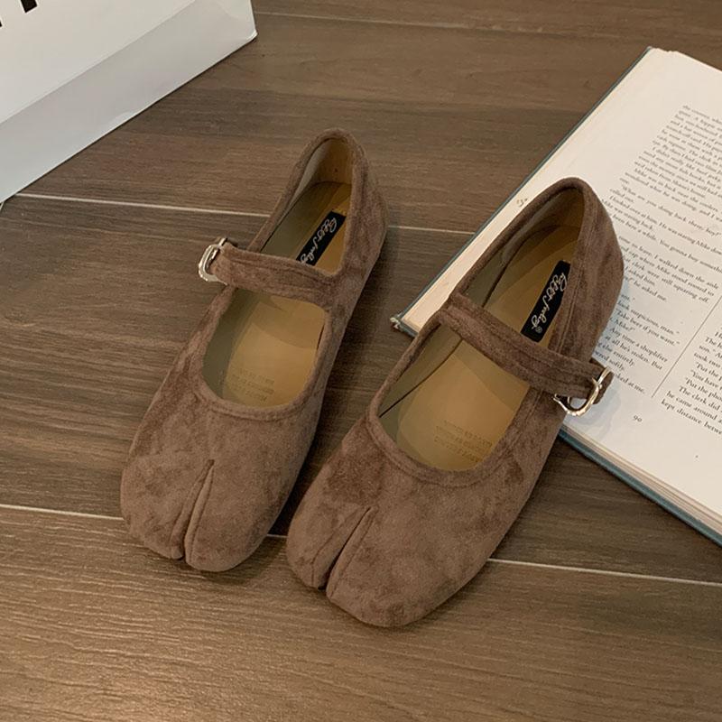 

Модный бренд Женские балетки Мягкие балетки Женские слипоны Лоферы Мягкая подошва Мокасины Таби Ниндзя Женская повседневная обувь Мухер Женская обувь 35 кофейный