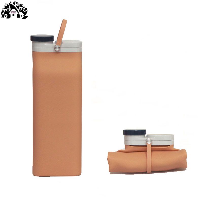 Collapsible water bottle, BPA-free - 20oz collapsible water bottle, travel and sports water bottle, triple leak-proof, lightweight.
