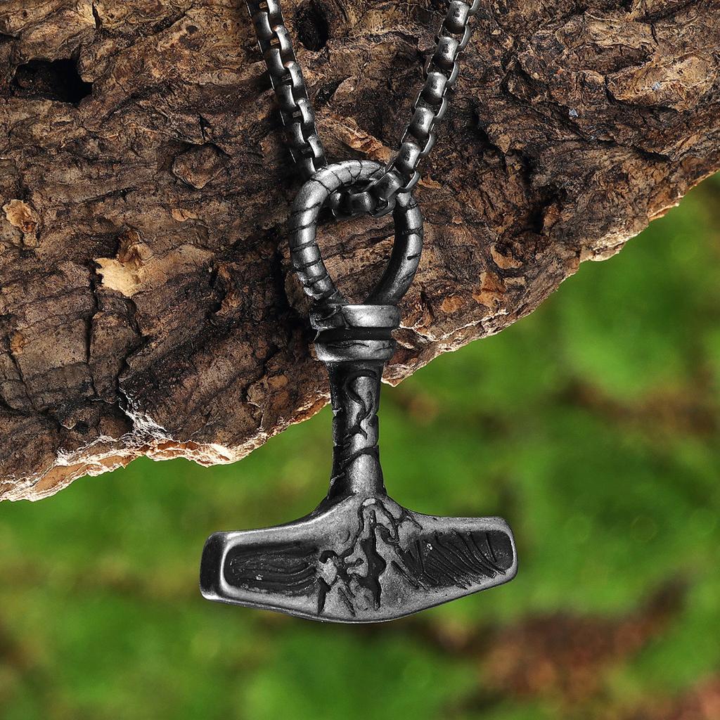 Retro Thor Hammer Texture Men's Necklace and Jewelry Necklace