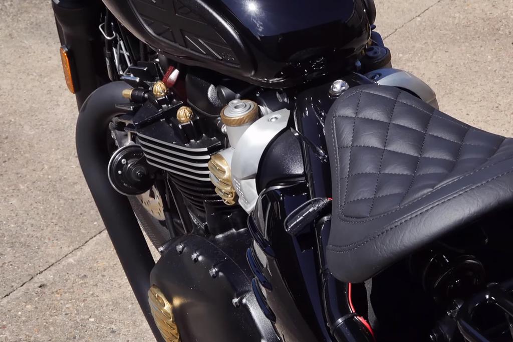 Motone MMU508 Bonneville T120 Throttle Body Cover Saxton/R/RS Bobber Rib Brass Forged