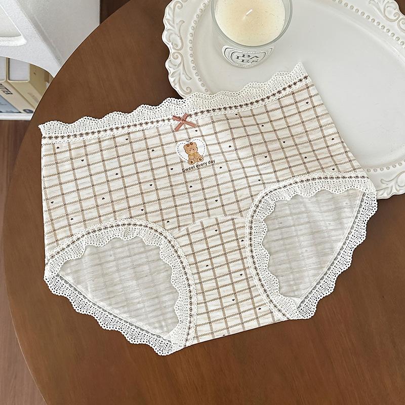 Ladies Summer Bear Print Lace Edge Skin Friendly Waist 10A Antibacterial Briefs