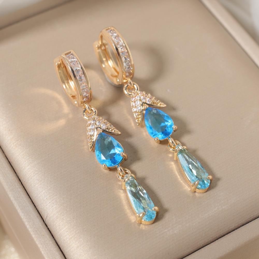 

Gradient Blue Teardrop Dangle Earrings with Sparkling Zirconia Elegant Earring for Women Party Wedding Jewelry Gift синий