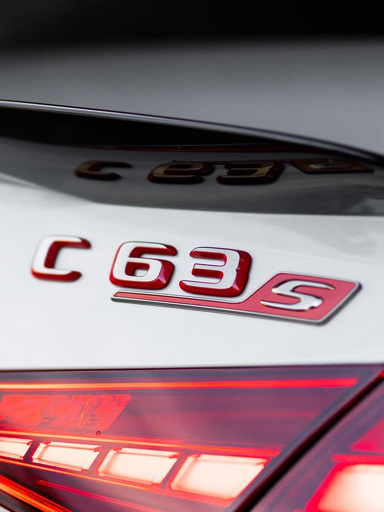 Suitable for Mercedes Benz rear letter sticker silver red version C63S GT63S S63LGLE53 SL63S modification W205 W206 C190 X290