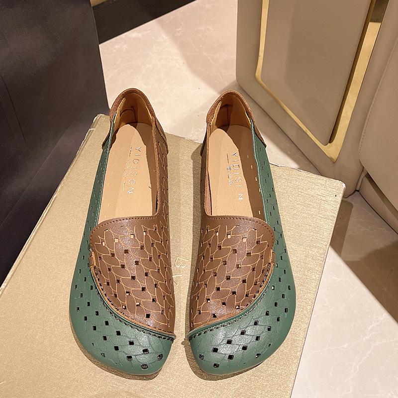 Retro Women's Shoes 2025 Spring and Summer New Hollowed-out One-pedal Casual Single Shoes Mom Doudou Shoes Soft-soled Lightweight Sandals