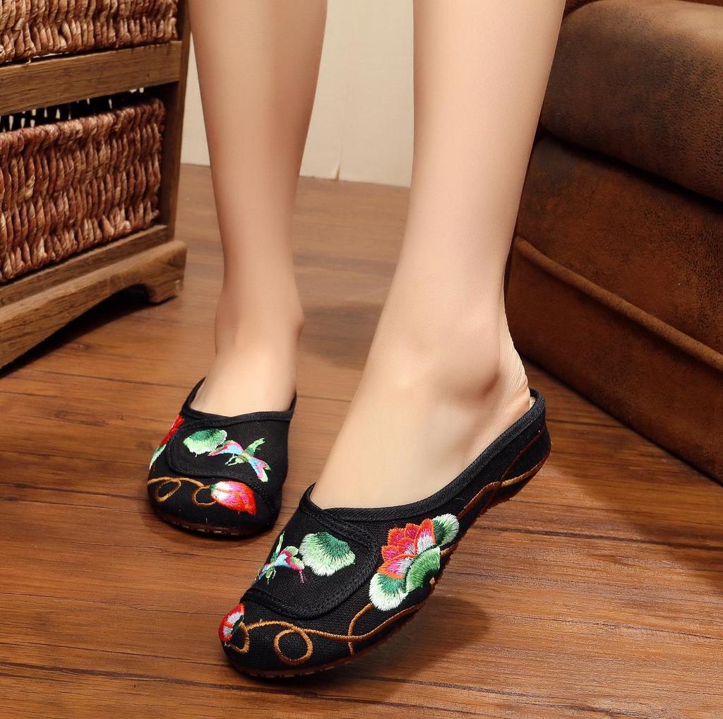 Floral Embroidered Summer Flat Slippers for Women