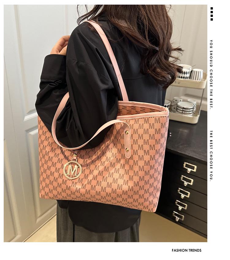 Women's 2025 Trendy High-End Versatile Shoulder Handbag: Large Capacity Underarm Tote