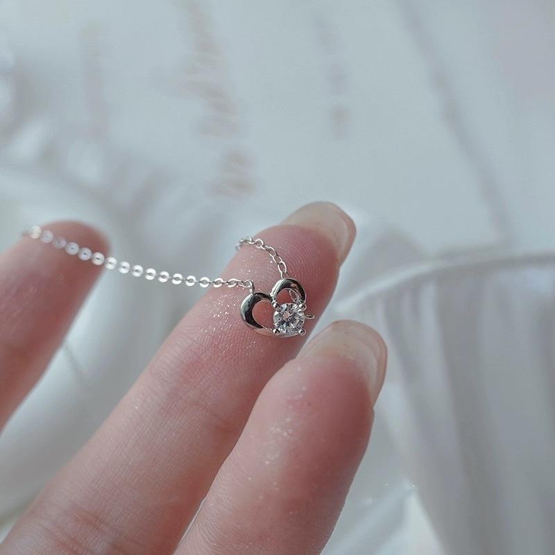 

S925 Любящее сердце из стерлингового серебра с бриллиантами, колье для женщин, несовершеннолетних, универсальное, легкое, роскошное, изысканное, блестящее, персиковое сердце, ключичная цепочка 925