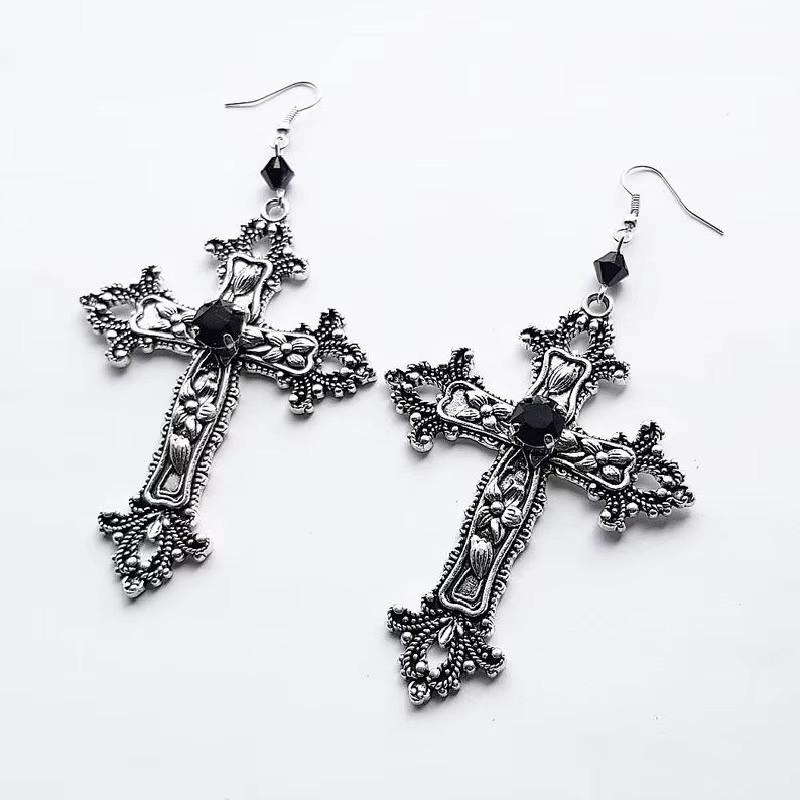 

Goth Large Detailed Cross Black Drill Jewel Earrings Silver Color Gothic Punk Jewellery Fashion Gorgeous Statement Women Gift