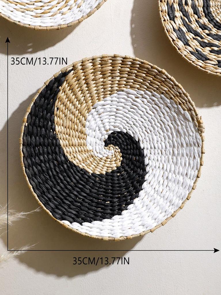 Seagrass Article Wall Basket Hanging Decor Handmade Boho Home Decoration Room Decors Aesthetic for Living Room Bedroom Ornament