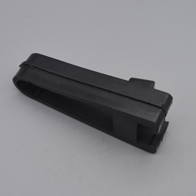 250cc Motorcycle Chain Slider Guide Rubber For Benelli TNT25 TNT250 BN251 TRK251 LEONCINO250 / BN TNT TRK LEONCINO 25 / 250 / 25
