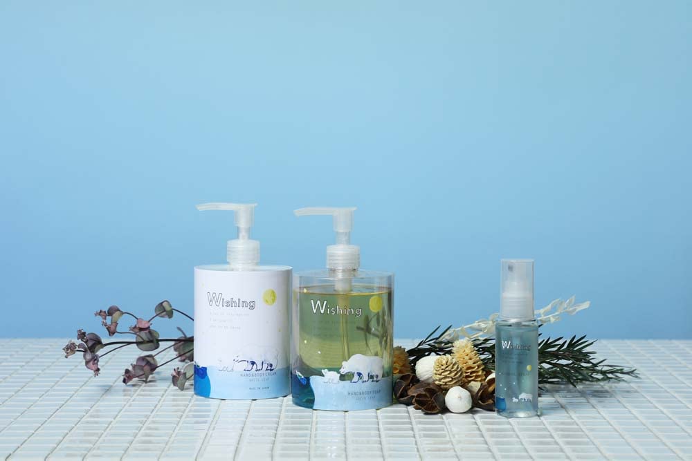 Wishing ORGANIC HAND BODY SOAP SNOW LEAF &