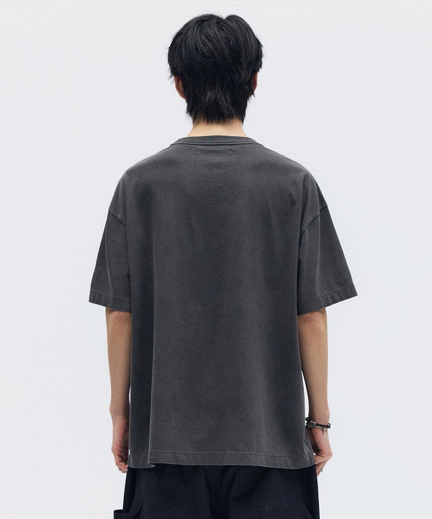 MAISON MINED Cross Gun Graphic Half T Charcoal