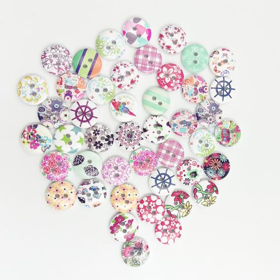 100 Stück Kleine Blumen Design Holzknöpfe Nähen Handarbeit Kunst DIY Dekoration