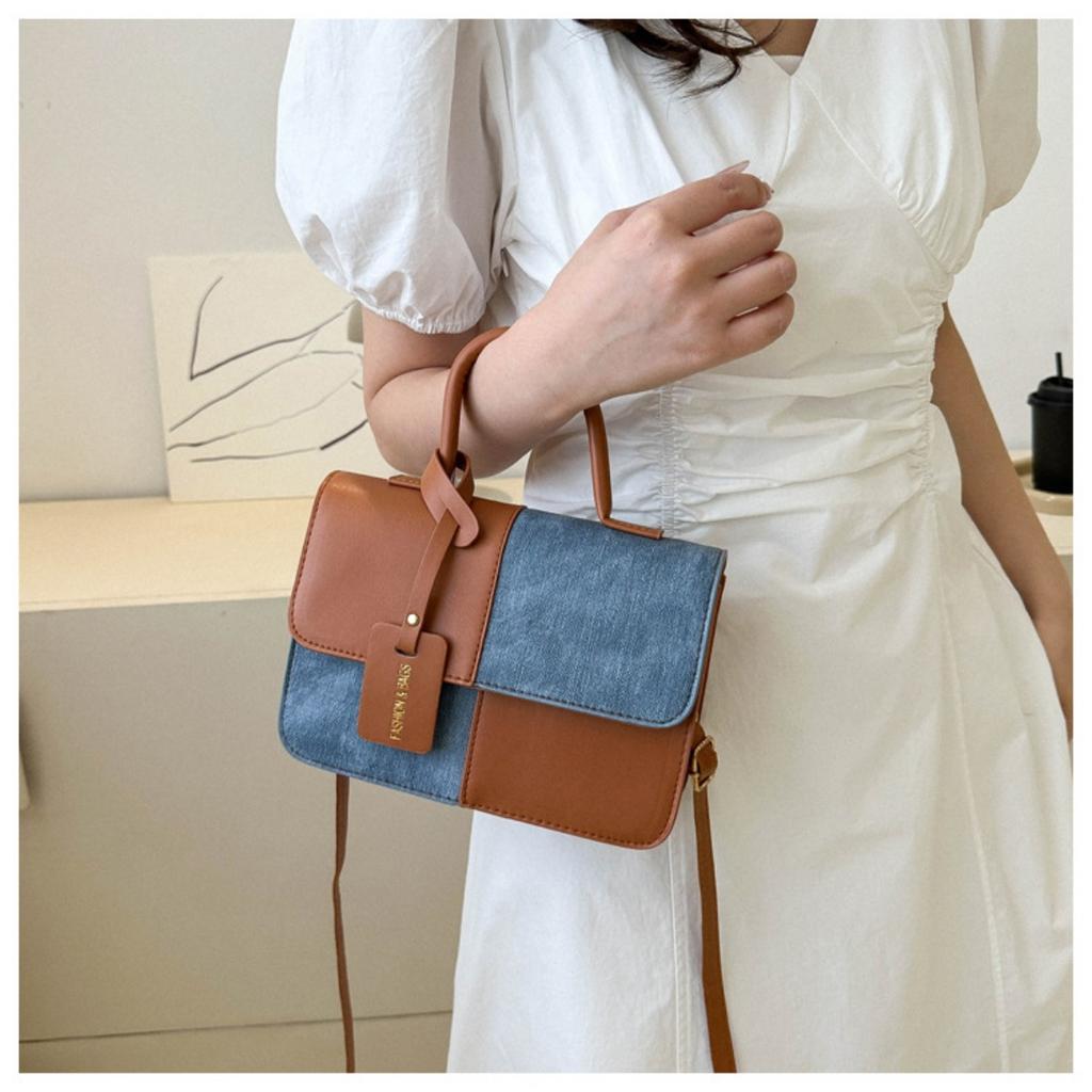 Small Square Bag with Niche Design Splicing and Contrasting Colors, Women's Daily Wear with Crossbody Bags and Fashionable Single Shoulder Bags