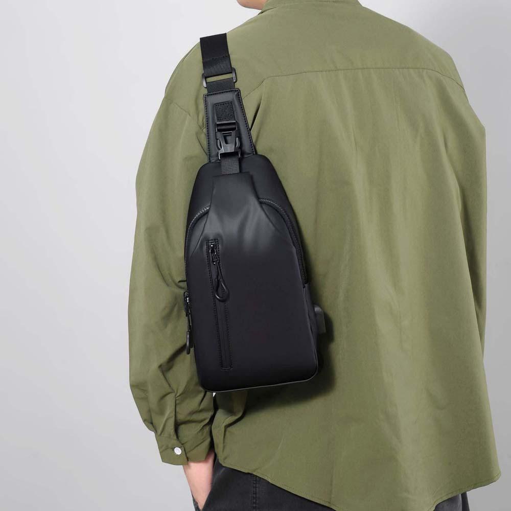 Adjustable Strap Outdoor Waist Bag Anti-splash Water Sports Walking Bag Men's Chest Bag Boys