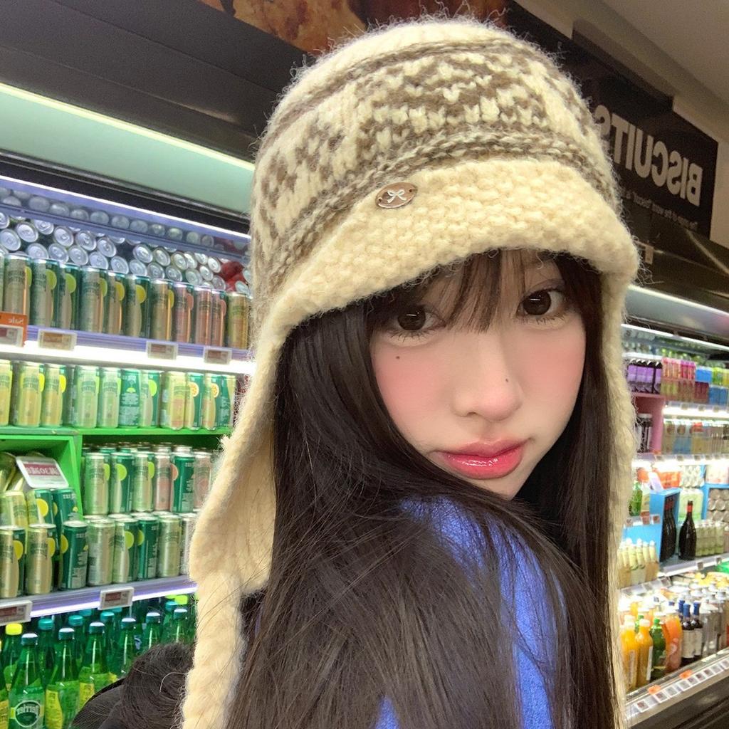 Retro Woven Woolen Hat Autumn and Winter Warm Ear Protection Lei Feng Hat Showing Face Small Baotou Hat for Women