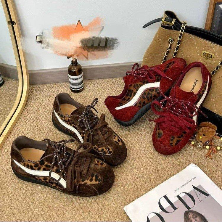 Cowhide version 2025 autumn new red leather German training shoes racing shoes women's sports and leisure shoes Forrest Gump shoes