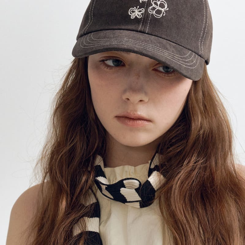 Butterflies in stummy Butterflies ball cap (4colors)