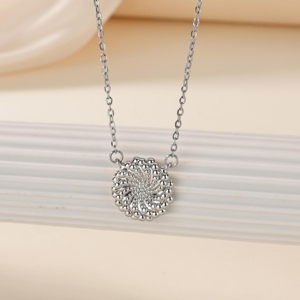 Stylish Stainless Steel Threaded Bead Flower Necklace for Women Mama 18K Gold-plated Necklace Choker Wedding Jewelry Accessories