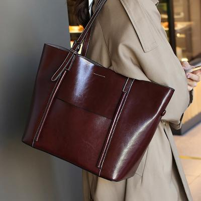 Vintage Large Capacity Design Sense Tote Bag Fashion Soft Cowhide Commute Shoulder Bag Women's New High Quality Popular Handbag