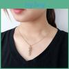 Romantische ketting met een omhelzend stel, geometrisch ontwerp, hanger van 925 zilver.