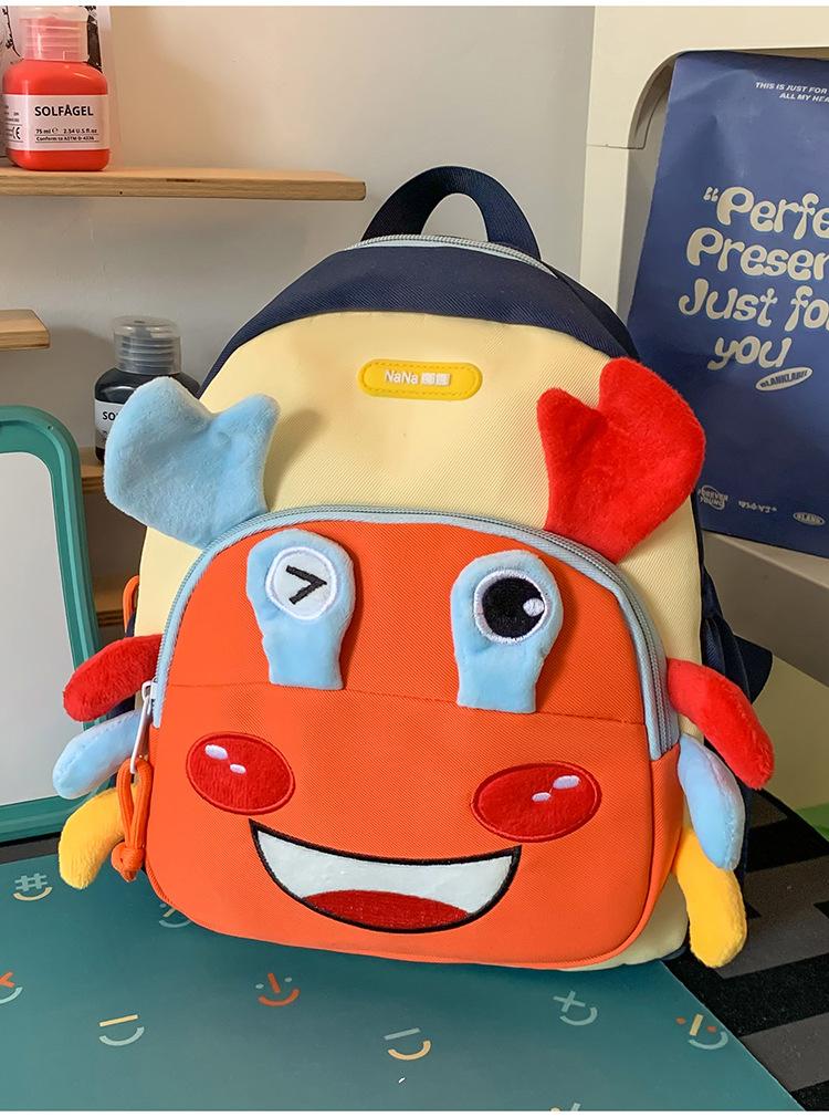 Schoolbag new children's backpack, cute cartoon animal backpack, large capacity, lightweight kindergarten boys and girls' student backpack