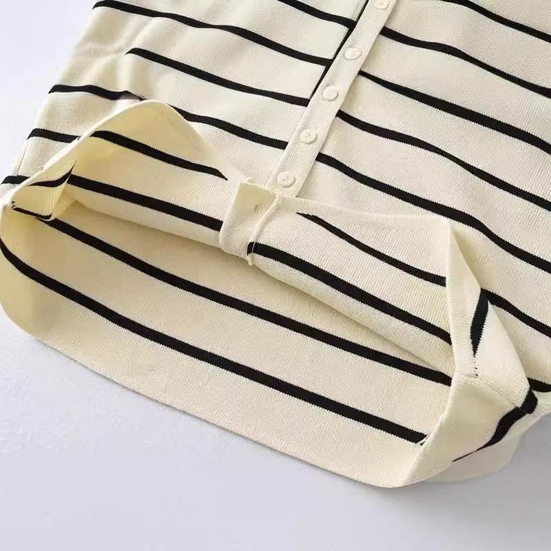 Women Fashion Argyle Plaid Single Breasted Knitted Vest Vintage V-Neck Sleeveless Female Chic Lady Outfits Plus Size