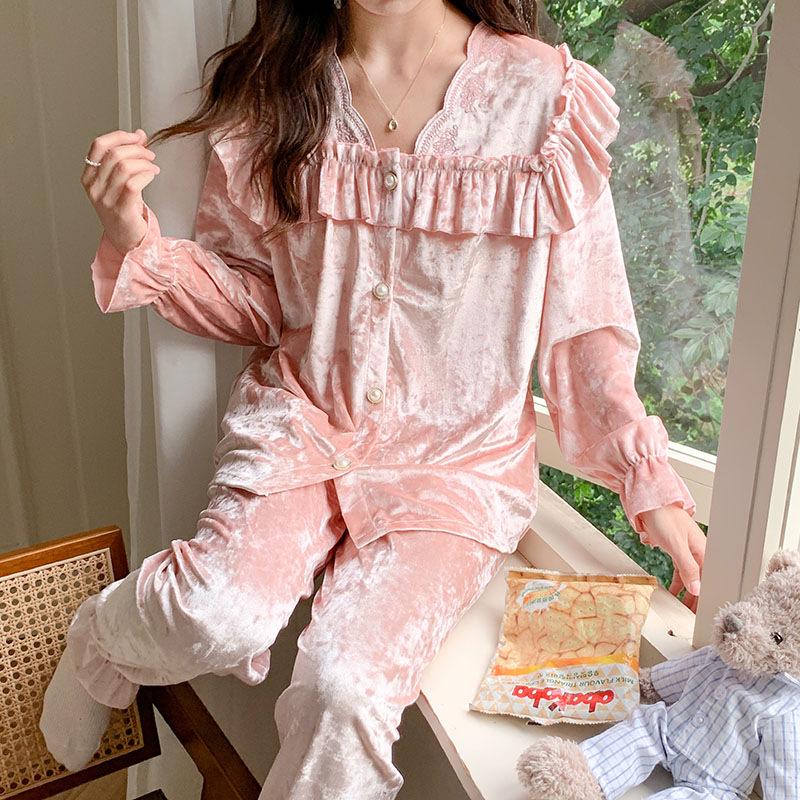Women's Gold Velvet Pajamas Suit: Sexy Korean Style, Long Sleeves, for Spring, Autumn, Winter.