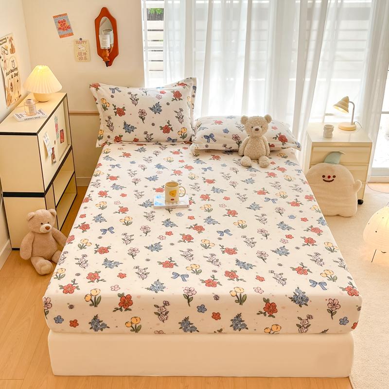 Cute Cartoon Bear Pattern Flannel Fitted Sheet Set Warm Breathable Super Soft Deep Pockets Mattress Cover for Kids Boys Girls