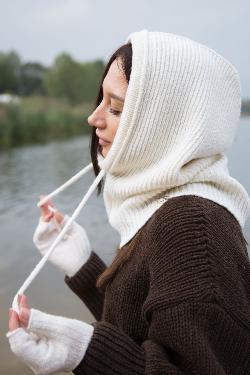 Balaclava woolen balaclava, ribbed weave, ecru